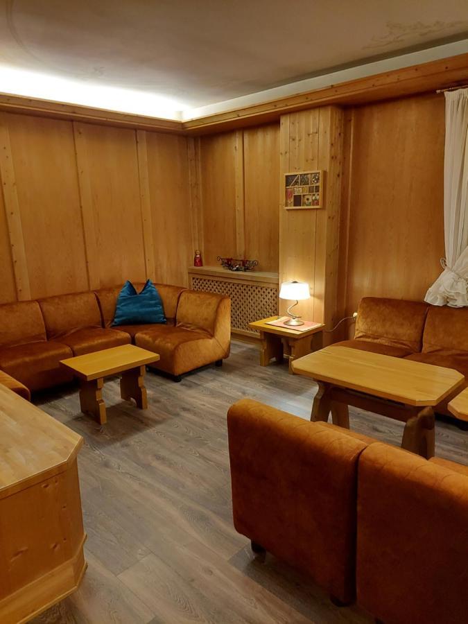 Hotel Alpina بينْسولُ المظهر الخارجي الصورة